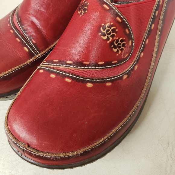 Spring Step L'Artiste Burbank Red Slip-On Leather Clogs Size 39 US 8.5 - Picture 8 of 8